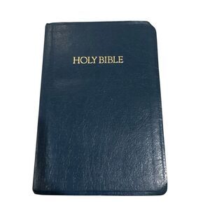 Holy Bible New Revised Standard Version Red Letter Cokesbury Study Helps Blue